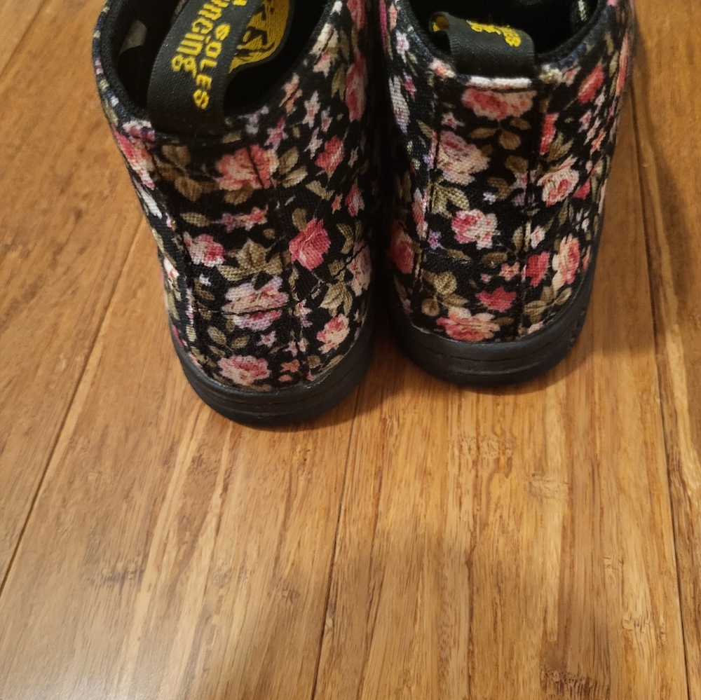 Dr. MARTENS etty ankle boot - Picture 3 of 10